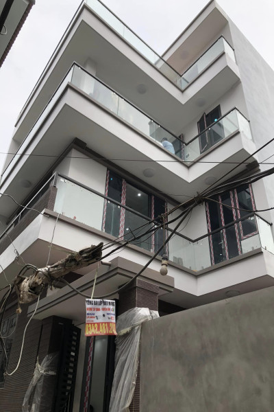 Lắp đặt cửa composite cho anh chị Vinh Loan tại tổ 4 Đa Sỹ-Kiến Hưng-Hà Đông