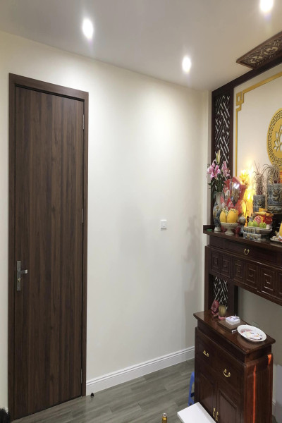 Lắp đặt 7 bộ cửa composite huyndoor cho anh Đăng tại ngõ 290 Kim Mã